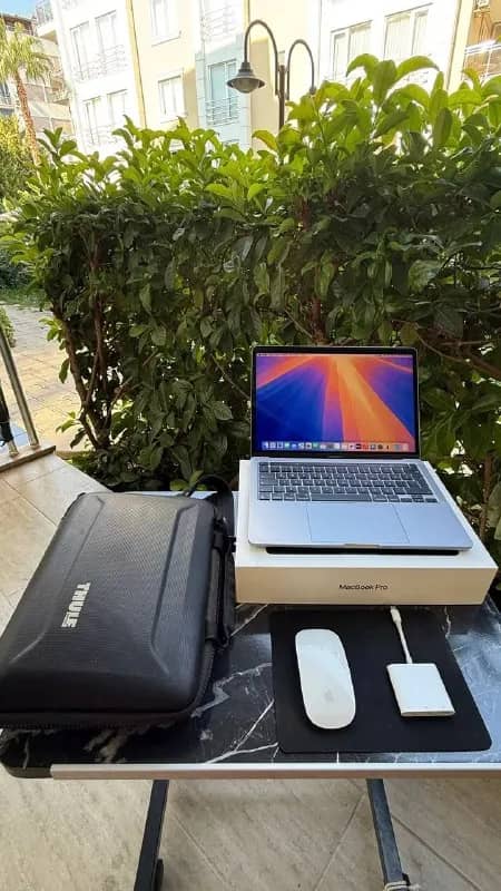 Mackbook Pro M2 — Анталия — 30 000 ₺