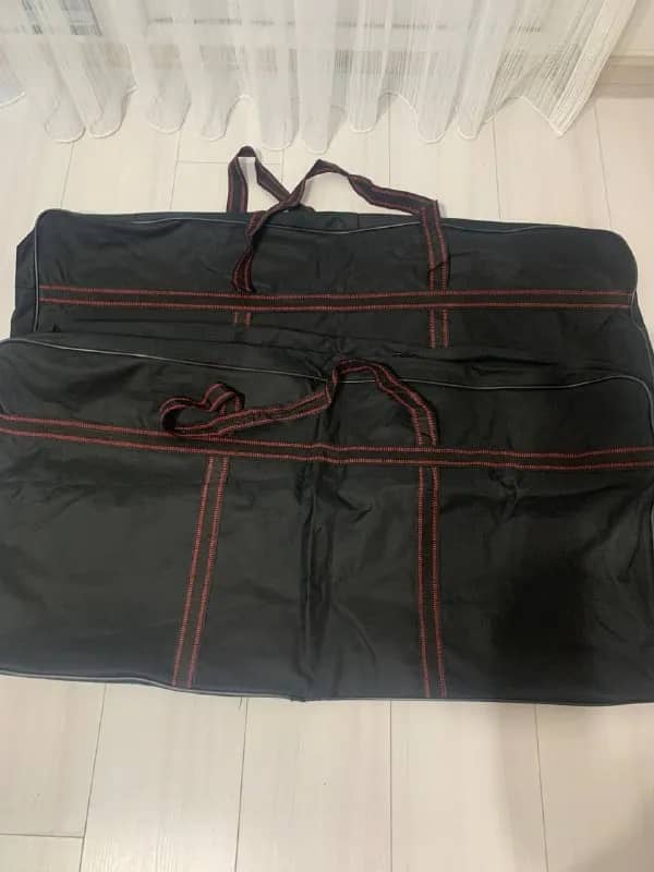 2 шт., метровые, в отличном состоянии. Цена 300tl. Konyaltı Sarisu kargo — Анталия — 300 ₺