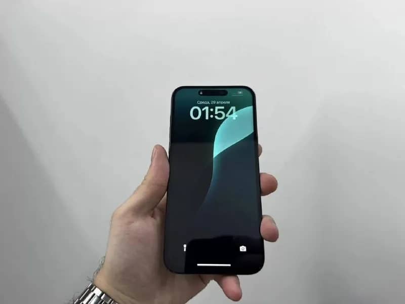 iPhone 15 Pro Max — 256 GB в синем цвете — Батуми — 1 700 ₾