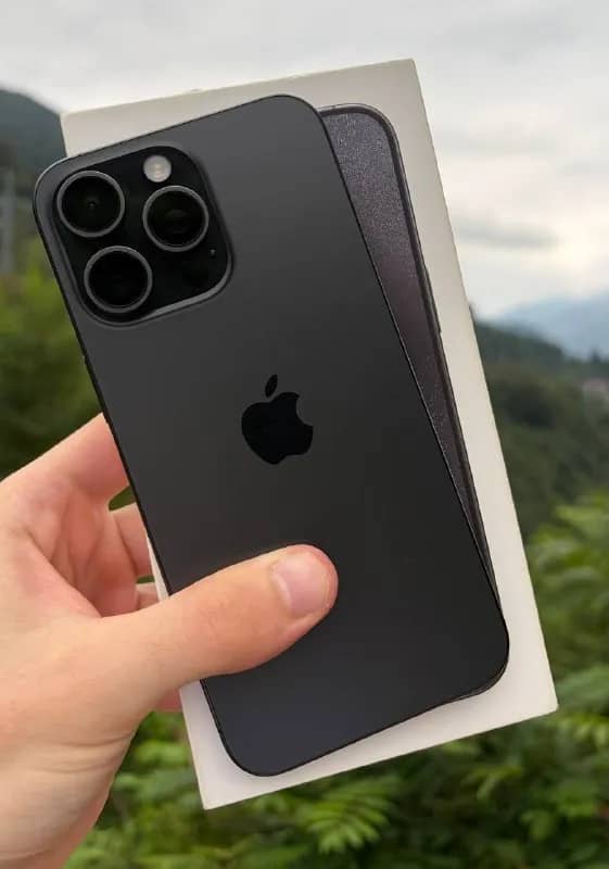 iPhone 15 Pro Max — Батуми — 1 750 ₾