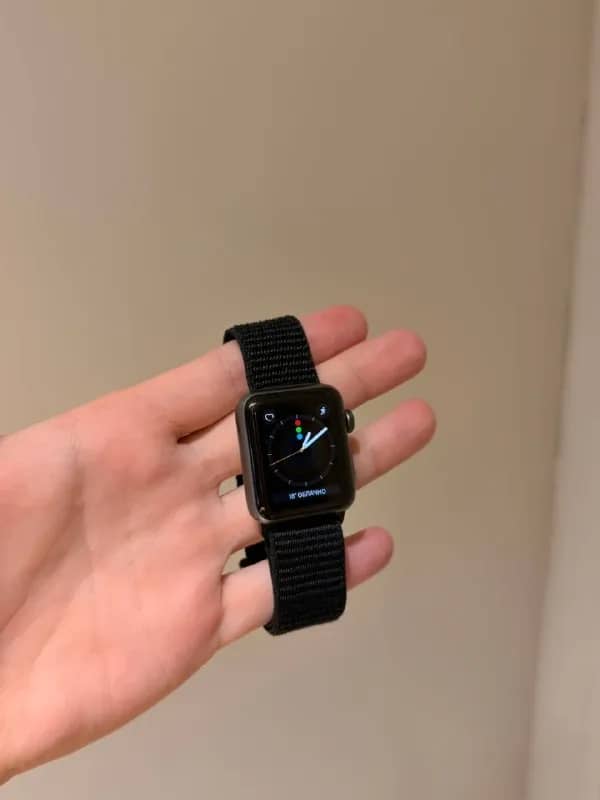 Apple Watch 3 — Батуми — 130 ₾
