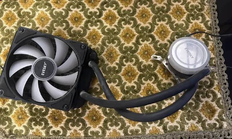 Am5 lga 1200 lga 1700 работает идеально все водяное охлаждение срочно 50 лари — Тбилиси — 50 ₾