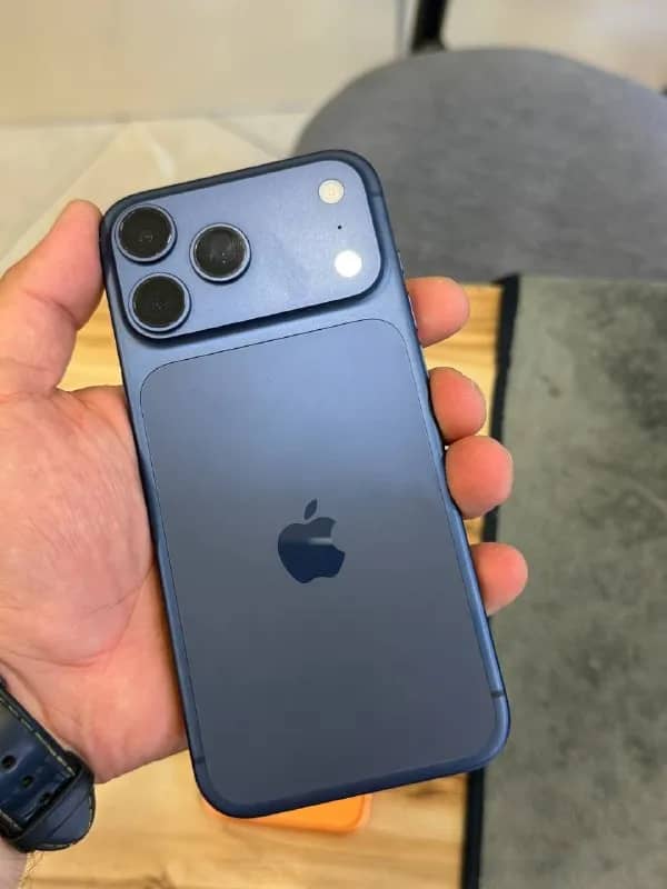 iPhone 17 Pro Max 256 ГБ 📱 — Батуми — 3 700 ₾