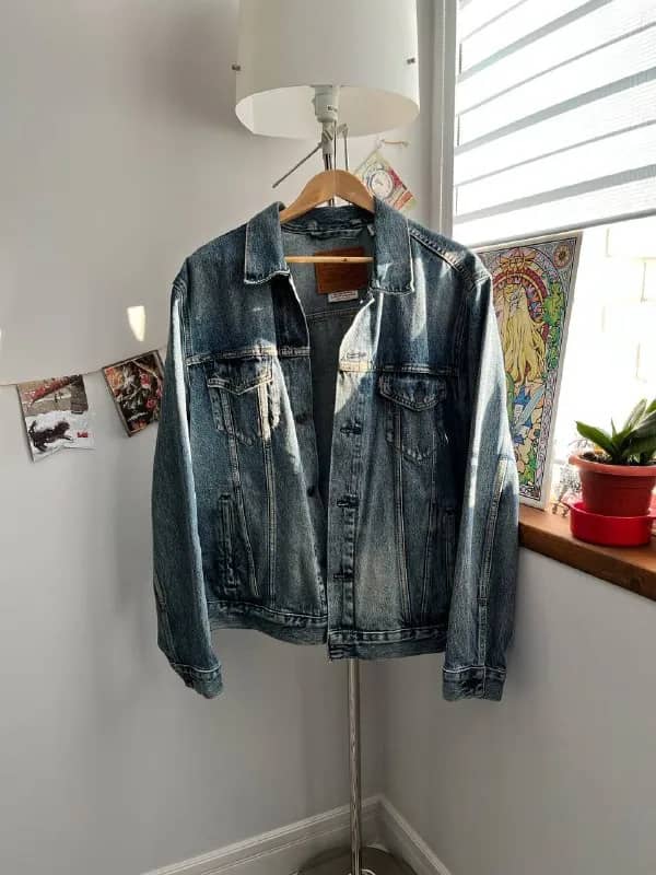 levi’s, L муж — Тбилиси — 150 ₾