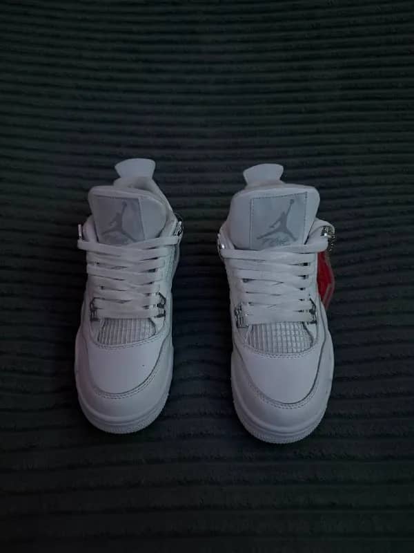 Jordan 4 — Тбилиси