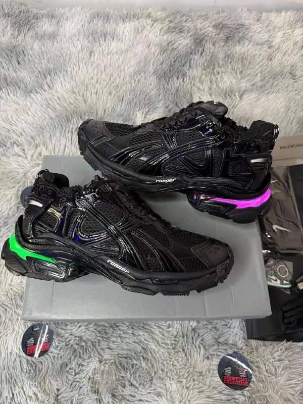 Balenciaga Runner — Тбилиси