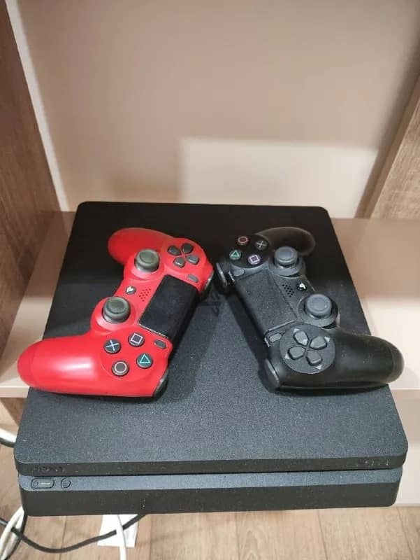 PS 4 Slim плюс два джойстика, если интересно — пишите в ЛС — Тбилиси — 430 ₾