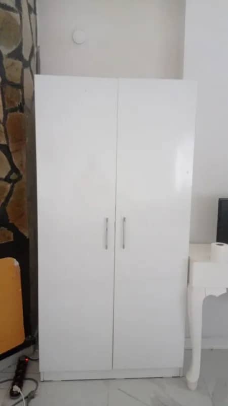 1600 tl, Высота 184 см, ширина 90 см, белый. — Анталия — 1 600 ₺