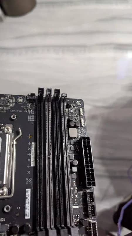 Asus tuf a620m-plus wifi — Батуми — 230 ₾