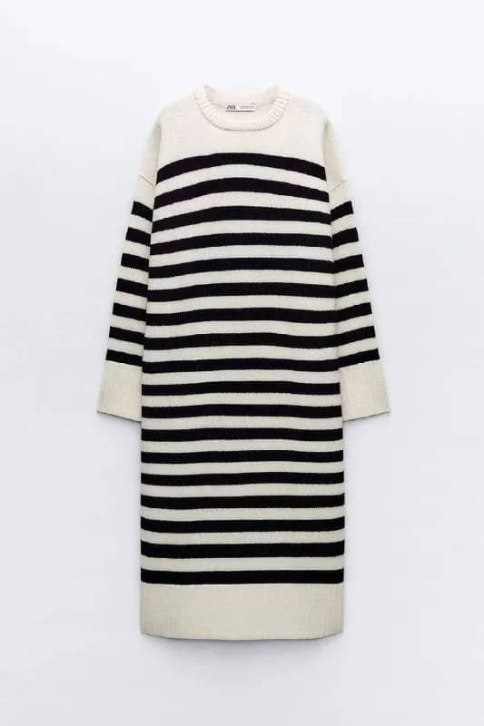Zara из очень толстого трикотажа в полоску с круглым вырезом и длинными рукавами. Разрезы по бокам с — Батуми — 40 ₾