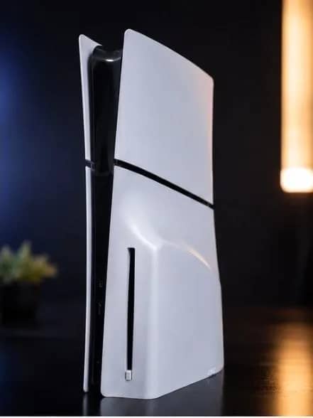 PS5 Slim + дисковод | 1 ТБ | Отличное состояние — Батуми — 1 450 ₾