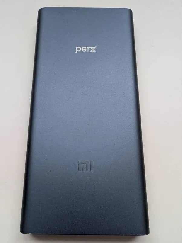 Xiaomi Mi Power Bank 2S (10000 mAh) — Батуми — 30 ₾