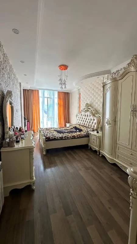 162 — Батуми — 158 000 $