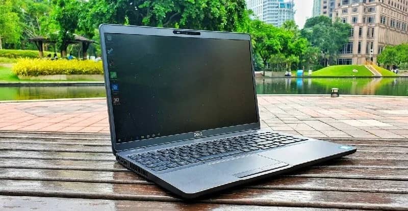 Dell 16 gRam SSD 256 g, icore 5 8th. Display 15,6. В отличном состоянии, без дефектов, ухоженный. П — Батуми — 690 ₾
