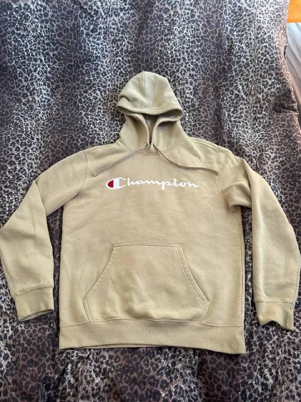 Кофта Champion оригинал — Батуми — 50 ₾