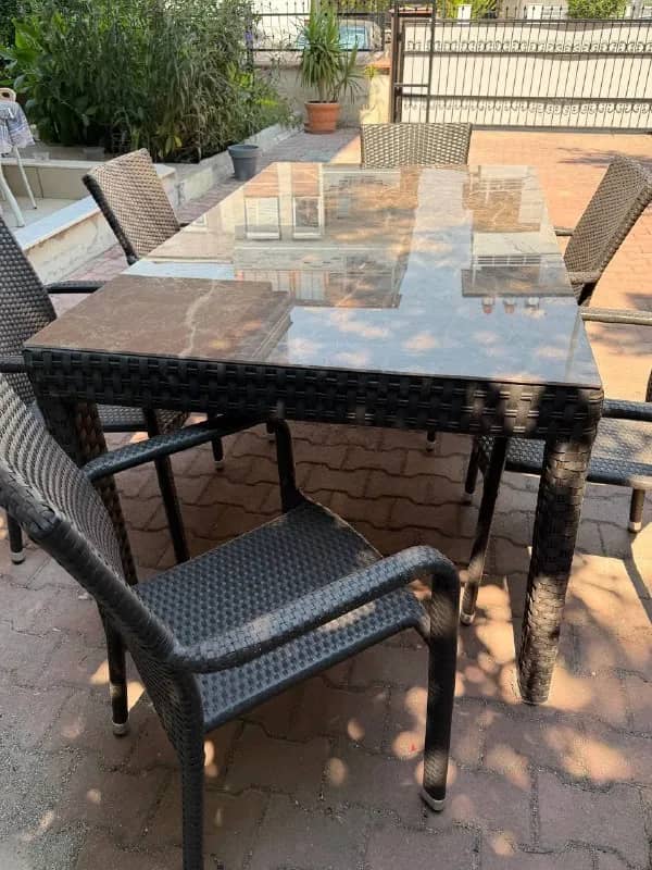 Boss Garden: большой стол и 6 стульев. 16 000 TL — Анталия — 16 000 ₺