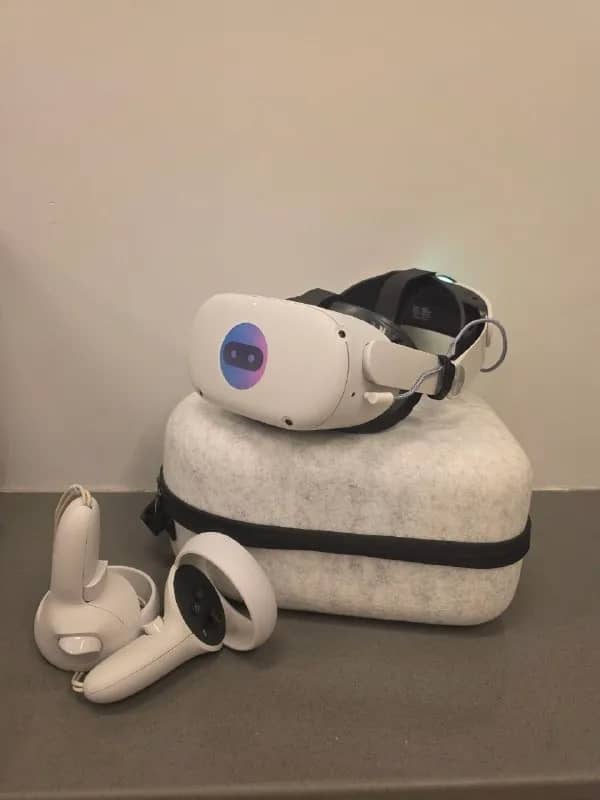 Meta Quest (Oculus) 2 ГБ — 128, — Батуми — 500 ₾
