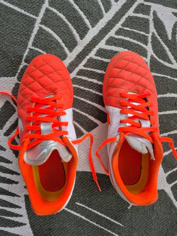 Бутсы для футбола NIKE 35 размер — Анталия — 400 ₺