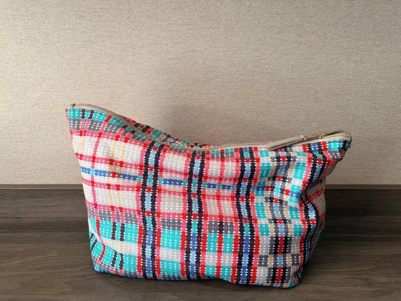 Крем, перстень, кольцо, кошелек, косметичка — Батуми — 350 ₾