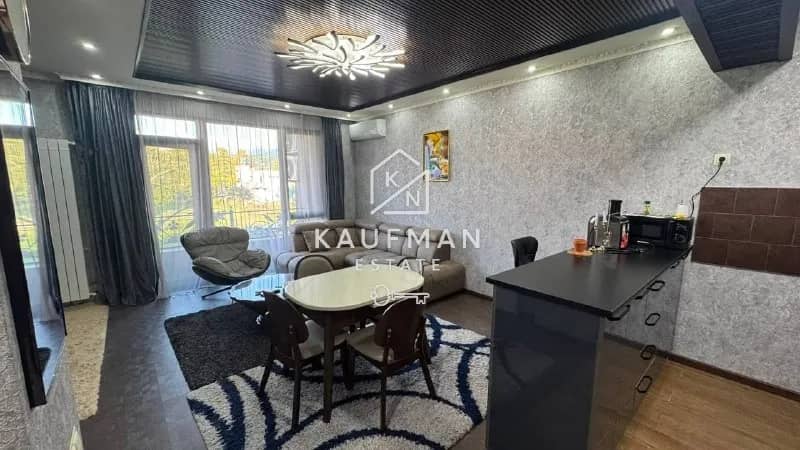Сдаётся квартира 1+1 — Батуми — 1 700 $