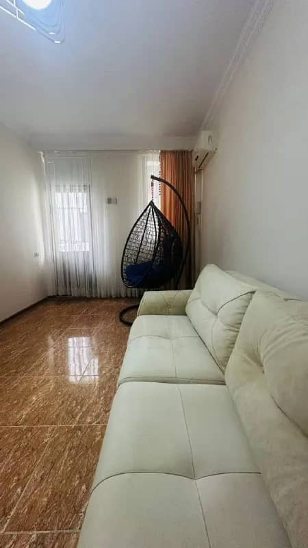 99798 #сдам квартиру 1+1 в Батуми — Батуми — 450 $