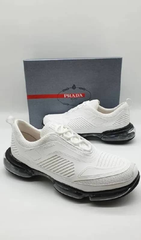 Prada 42/43 оригинальные новые в коробке — Батуми — 399 $