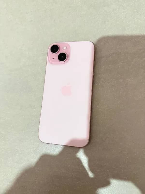 iPhone 15 розовый — Ереван — 130 000 ֏