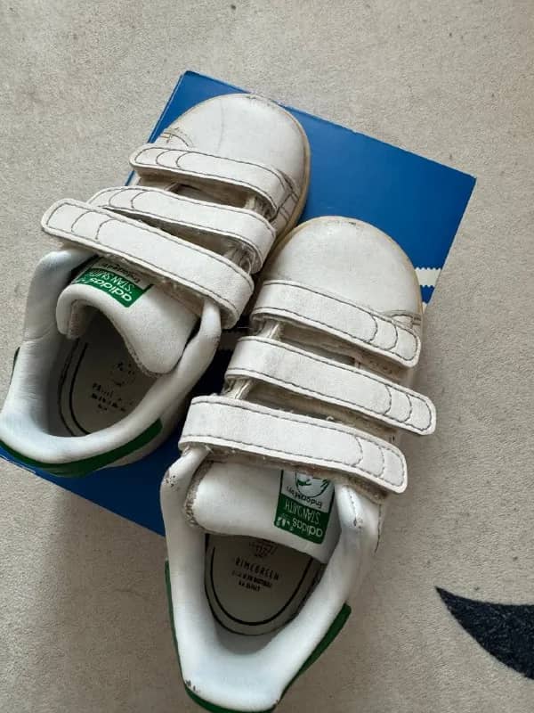 Adidas 23 размер, 300 лир — Стамбул — 300 ₺