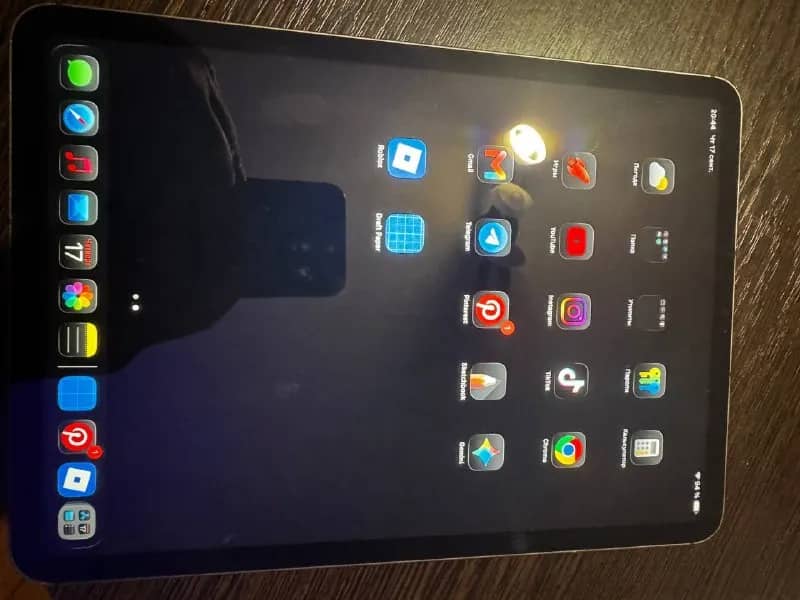 ipad pro11 m1,128 gb, sim, face id и передная камера не работает 80000 — Ереван