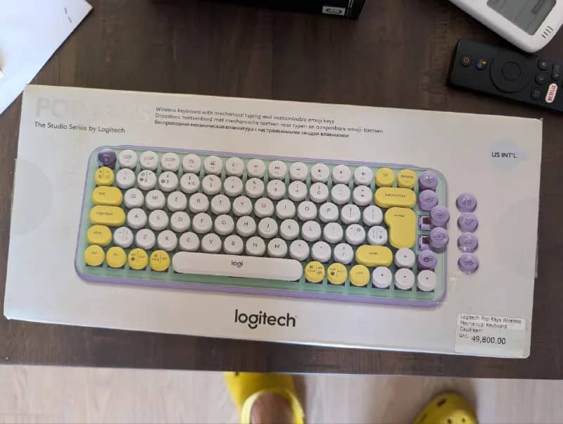 Logitech Pop Keys Wireless Mechanical Keyboard Daydream. Механическая клавиатура, отличное состояние — Ереван — 25 000 ֏
