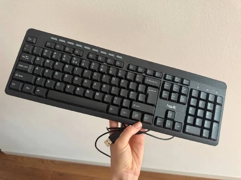 Клавиатура с USB подключением — Тбилиси