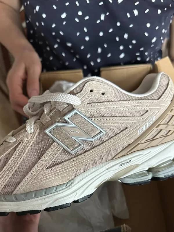 Продаю новые оригинальные кроссовки 👟 — Тбилиси — 350 ₾