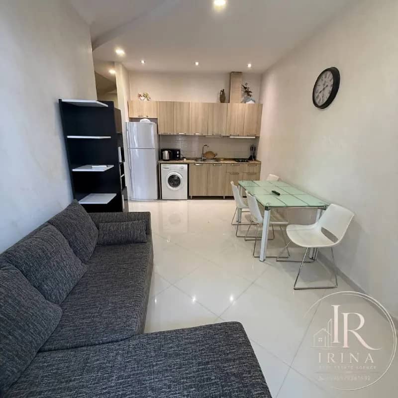 сдам квартиру 1+1 по улице Парнаваз мепе, 121 — Батуми — 550 $