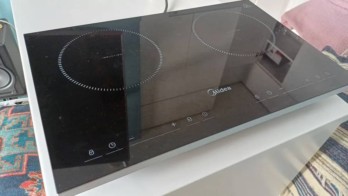 Индукционная плита Midea MC-ID358 на 2 конфорки — 220 ₾ — Батуми — 220 ₾