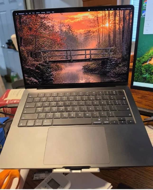 Macbook Pro 14 Inch 2026 — Тбилиси