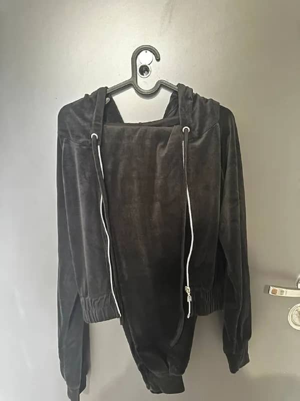 Спортивный костюм, размер S — Батуми — 25 ₾