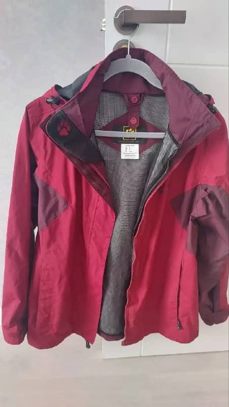 Куртка мембанная jack wolfskin. Размер s — Тбилиси — 30 ₾