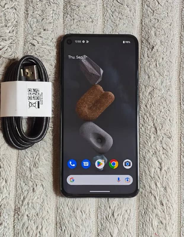 Google Pixel 5 телефон в отличном состоянии, никаких проблем, не залочен. — Тбилиси — 350 ₾