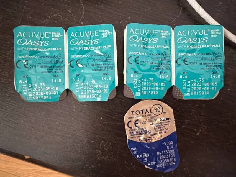 Линзы Acuvue -4,75, Total -5,00 — Тбилиси — 3 ₾