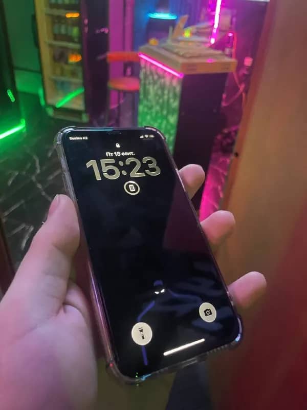 Продам iPhone 11 Pro 512 ГБ. — Алматы — 80 000 ₸
