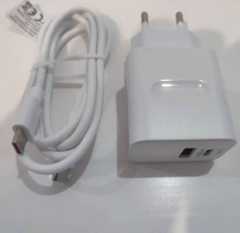 Новое зарядное устройство, (адаптер) мощность 40W, поддерживает быстрая зарядка, — (в комплекте ор — Батуми — 50 ₾