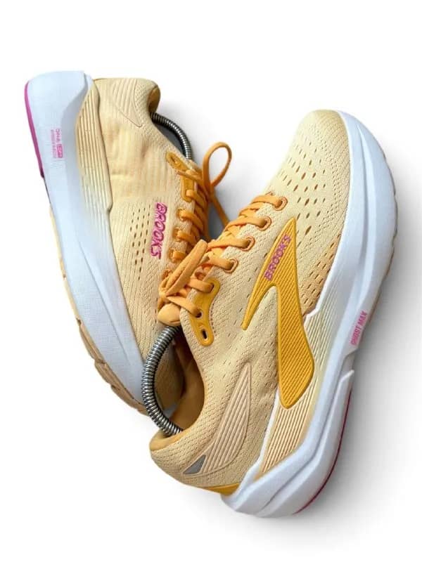 Женские беговые кроссовки Brooks Ghost Max 3 — Ереван — 25 000 $