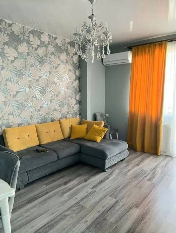 сдается 2+1 двумя светлыми спальнями — Батуми — 650 $