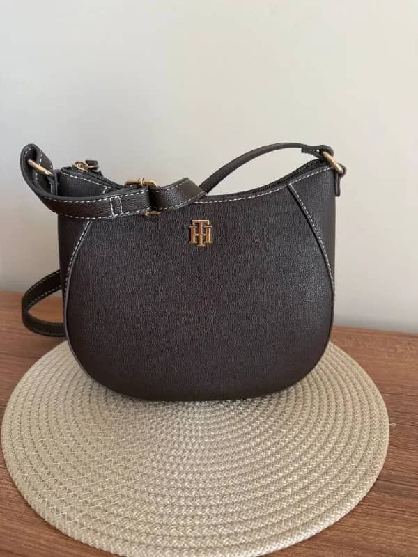 Сумка Tommy Hilfiger оригинал — Стамбул — 1 500 ₺