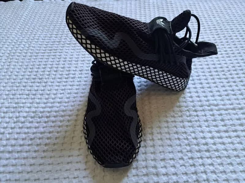 Кроссовки оригинал adidas deerupt s core black cloud white — Батуми — 150 ₾