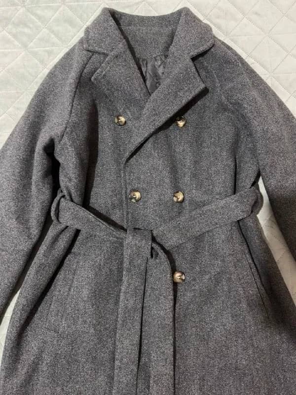 Пальто женское новое — Батуми — 40 ₾