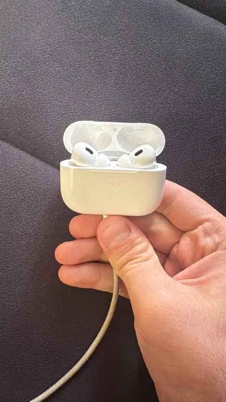AirPods Pro 2 с зарядкой — Тбилиси — 280 ₾