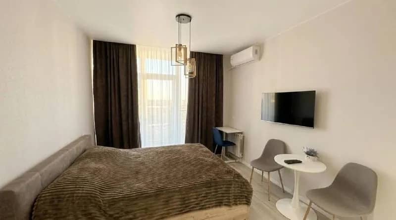 СДАЁТСЯ СТУДИЯ В ЖК KOMUNNA TOWER — Батуми — 400 $