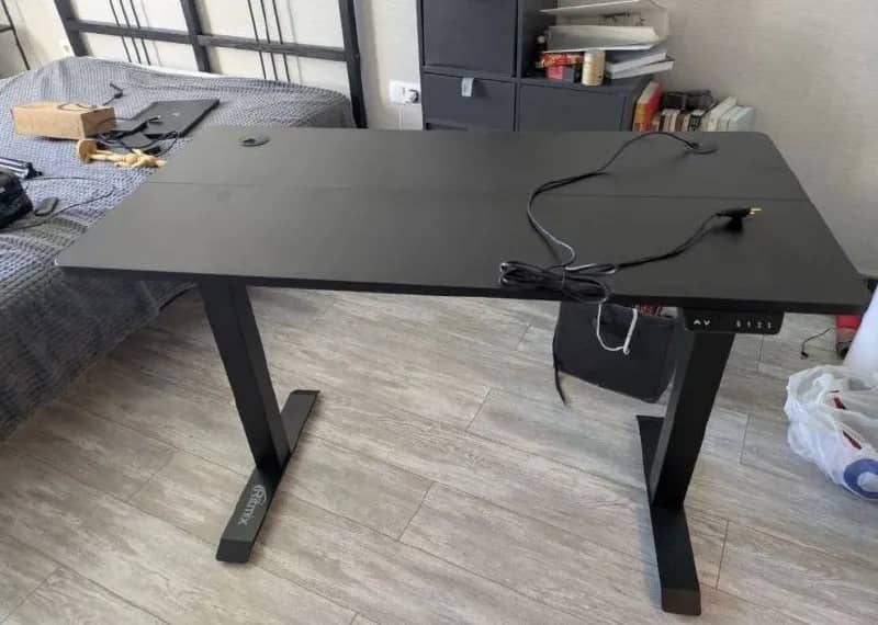 Продаю компьютерный стол Ritmix TBL-120 с регулируемой высотой. Модель в отличном состоянии, подойдё — Тбилиси — 450 ₾