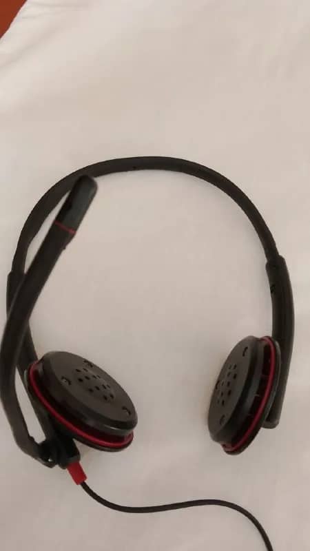 Наушники Plantronics — Тбилиси — 20 ₾